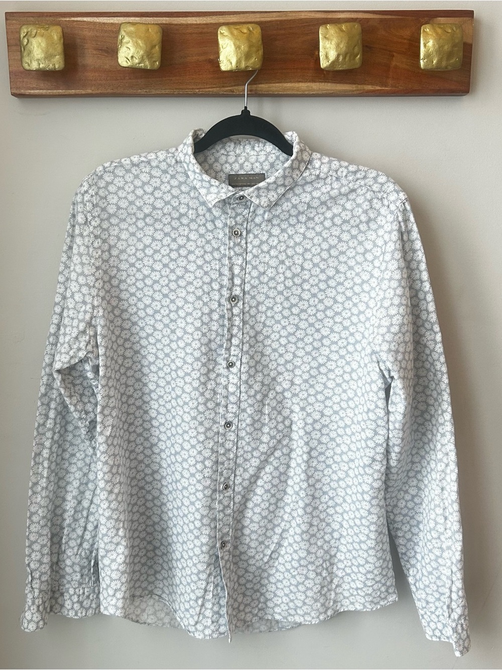 Zara Man Large Slim Fit Floral Button Down Shirt Grey White Daisy Print